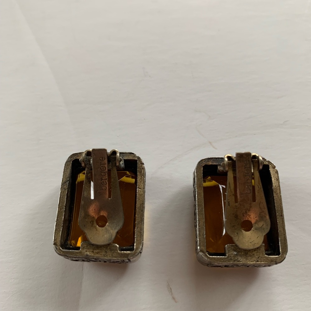 Vintage 1960 Amber clip on Earrings. - Picture 6 of 6